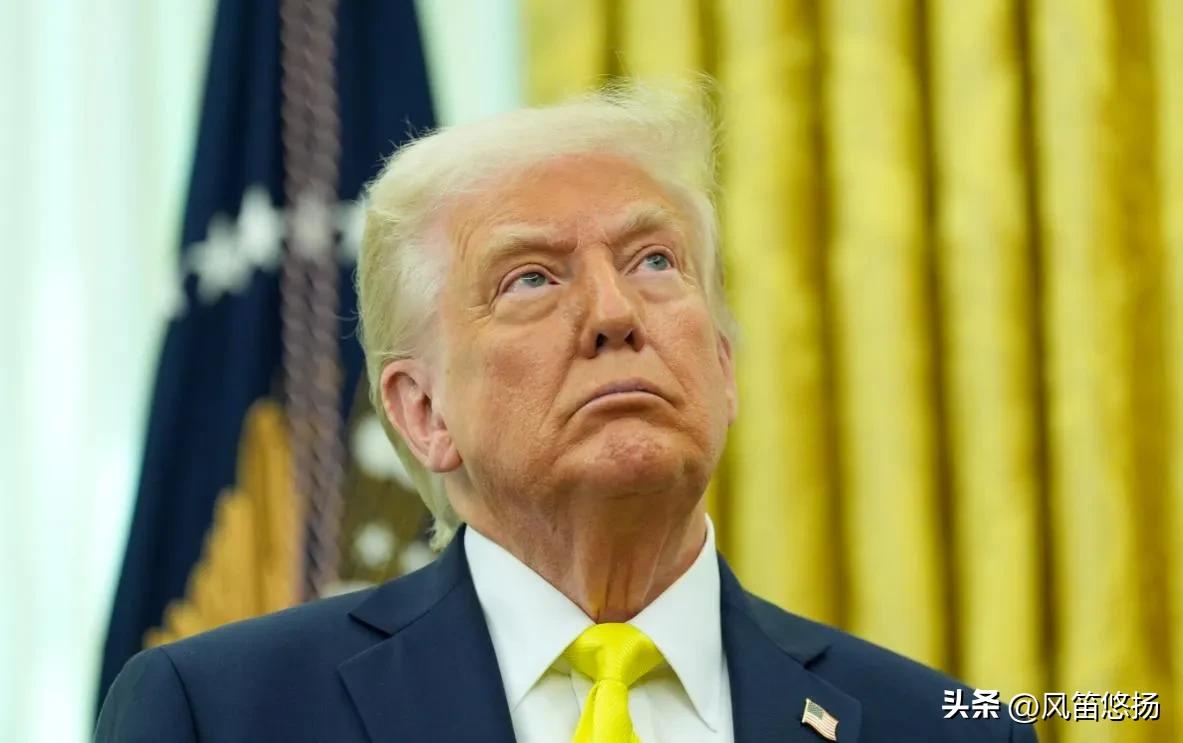 唯独当美国总统，特朗普很“合格”。这点从支持率上就可以看出来了。尽管不断折腾，特