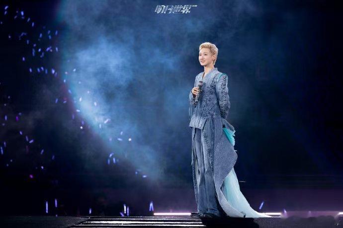 汪苏泷祝7月份巨蟹座生日快乐 汪苏泷祝阿根廷队夺冠 谁看完现场片段直接沾到好运！