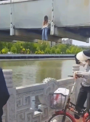 水太浅，没成功，尴尬死