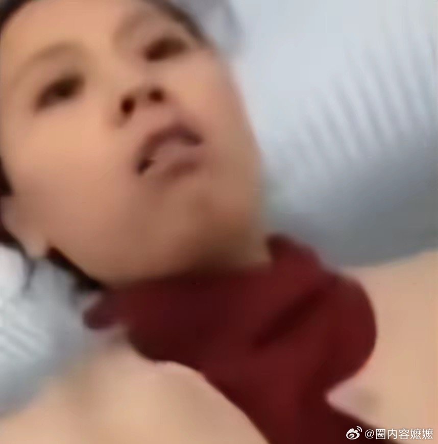 高铁去泡面化 看到如今高铁开始去泡面化，才明白当年“高铁咆哮姐”输的太冤！ ​​
