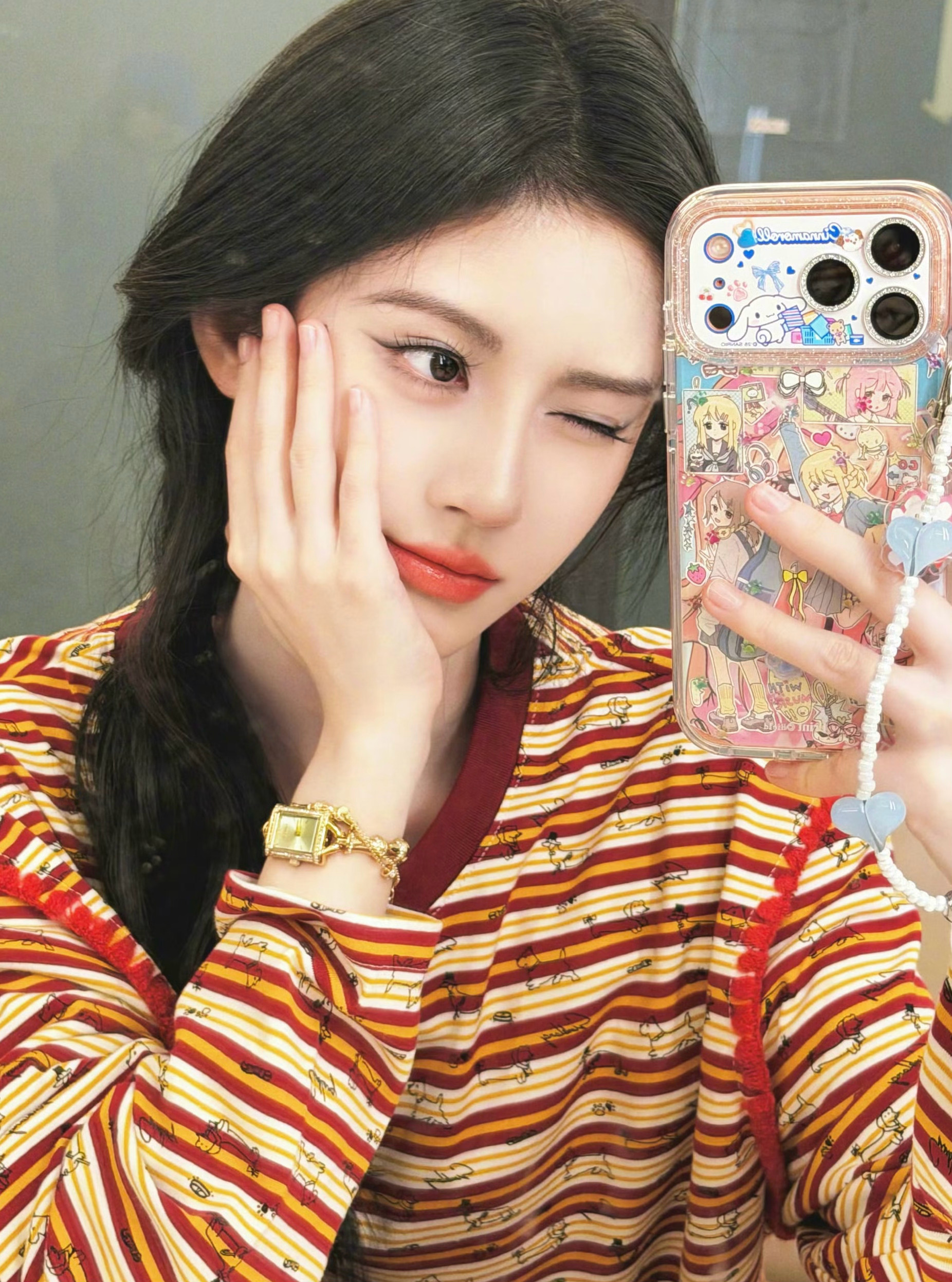 鞠婧祎 jjy鞠婧祎露芜衣jjy鞠婧祎月鳞绮纪如果你问我幸福吗 我会毫不犹豫的说