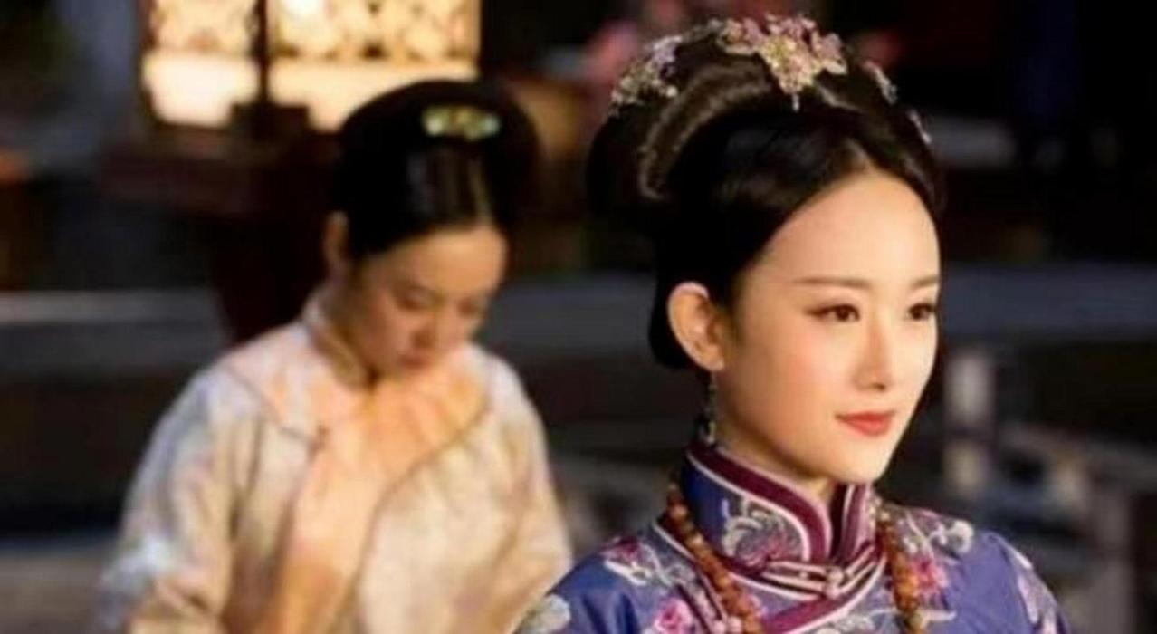 1820年，刚刚登基不久，38岁的道光帝按惯例翻阅前朝妃嫔资料，惊奇的发现居然还