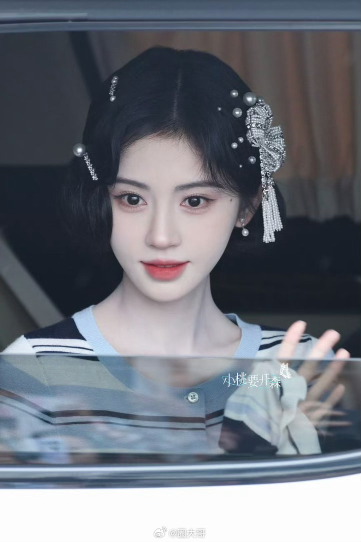 鞠婧祎万花世界名媛造型路透 鞠婧祎苏绿夏民国千金造型路透 哇哇哇哇，谁看了不说一
