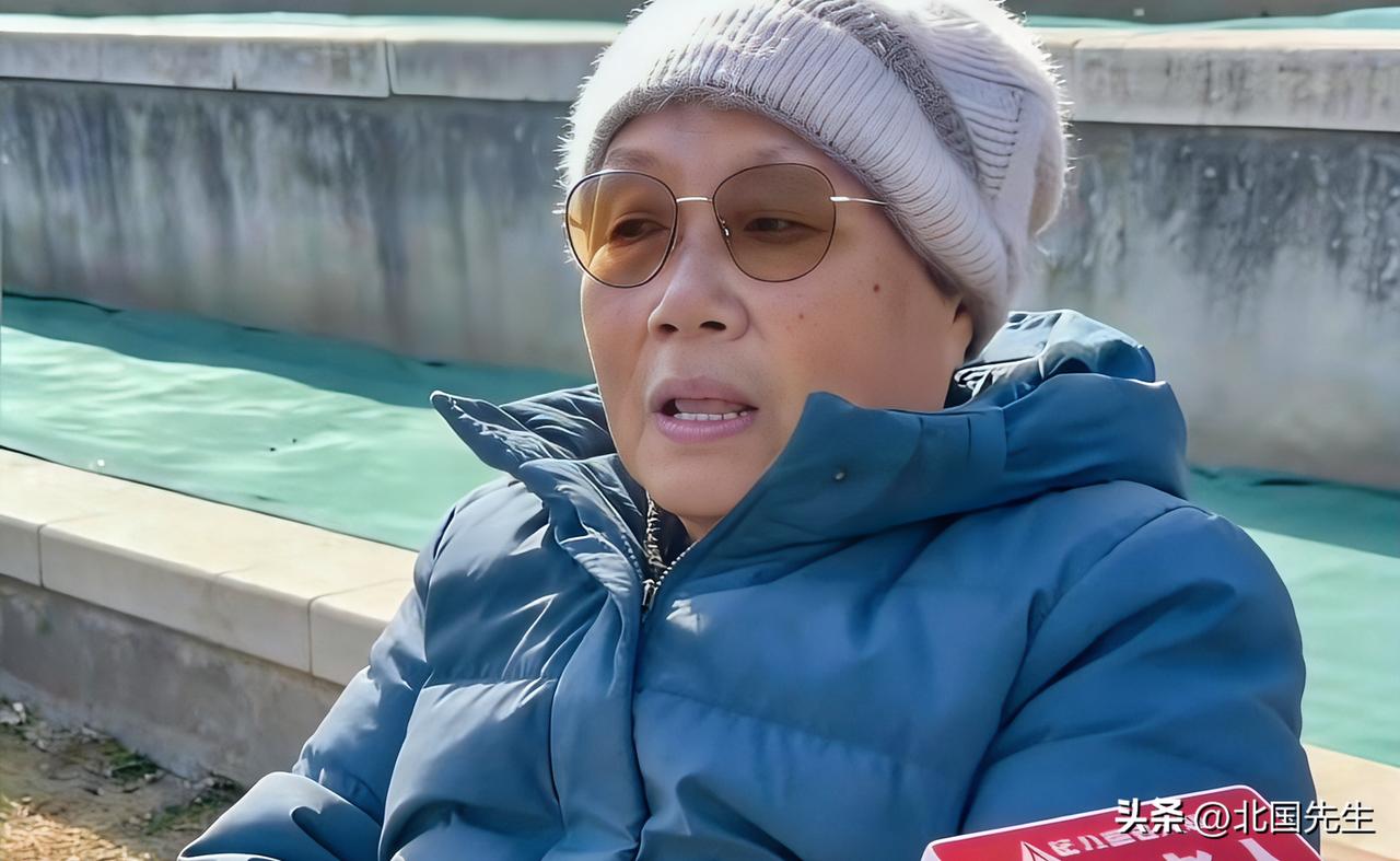 不生孩子是清醒还是自私？
看北京大妈一针见血的回答。

大妈也直言，不轻易骂年轻