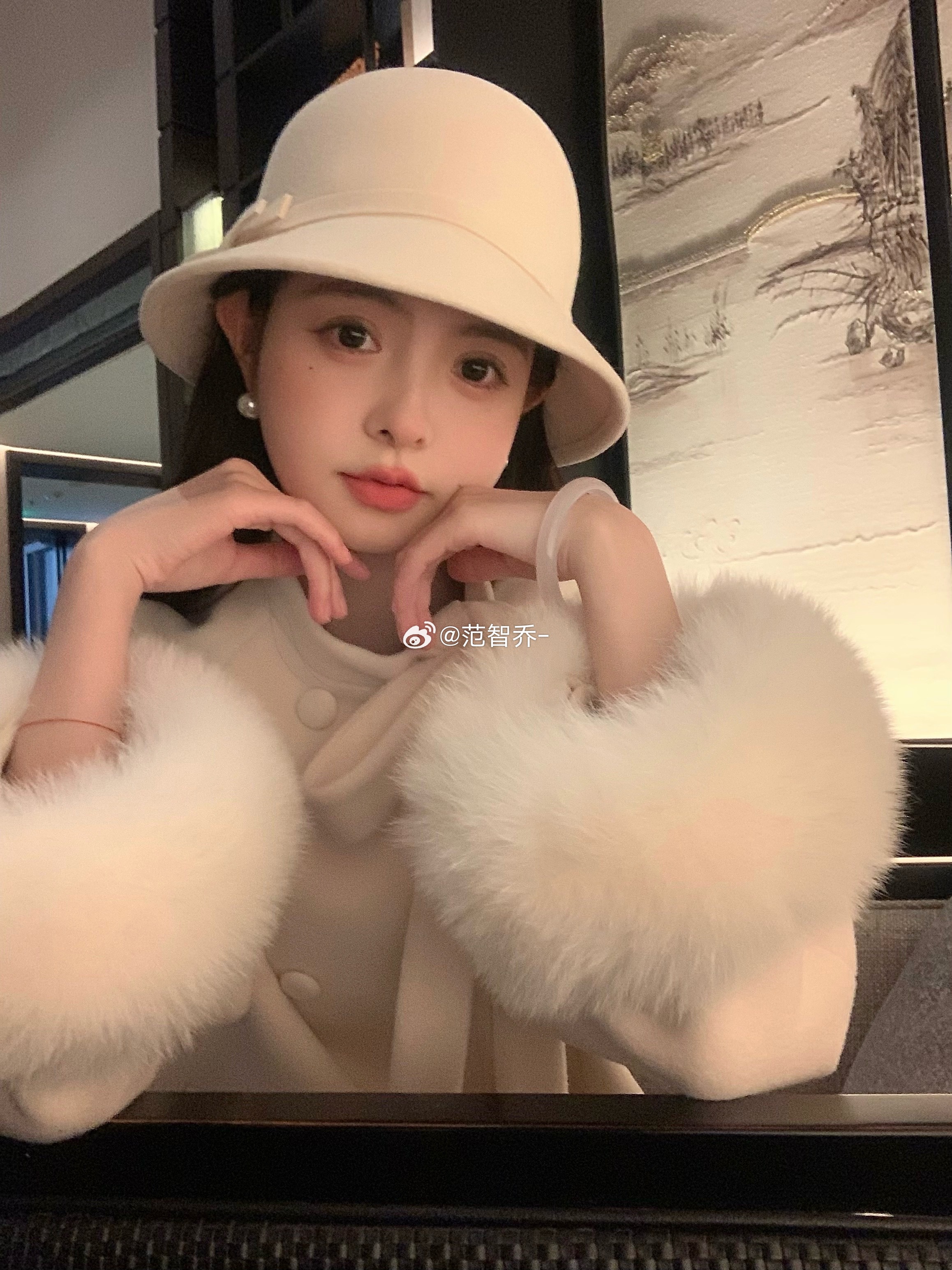 :¨ ·.· ¨: `· . 🤍 ／:明天见面啦！备了点小心意【同款千金帽* 