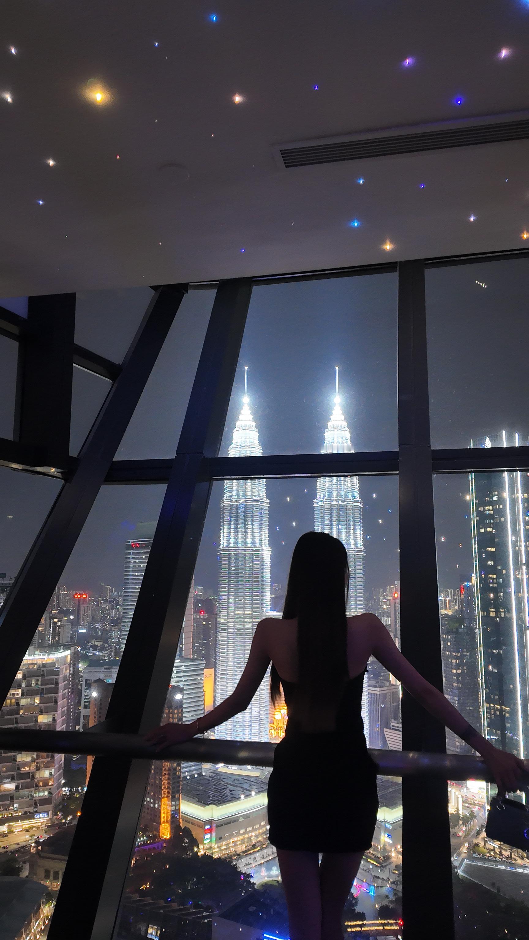 所有感到脆弱的时候会反复想你的名字 