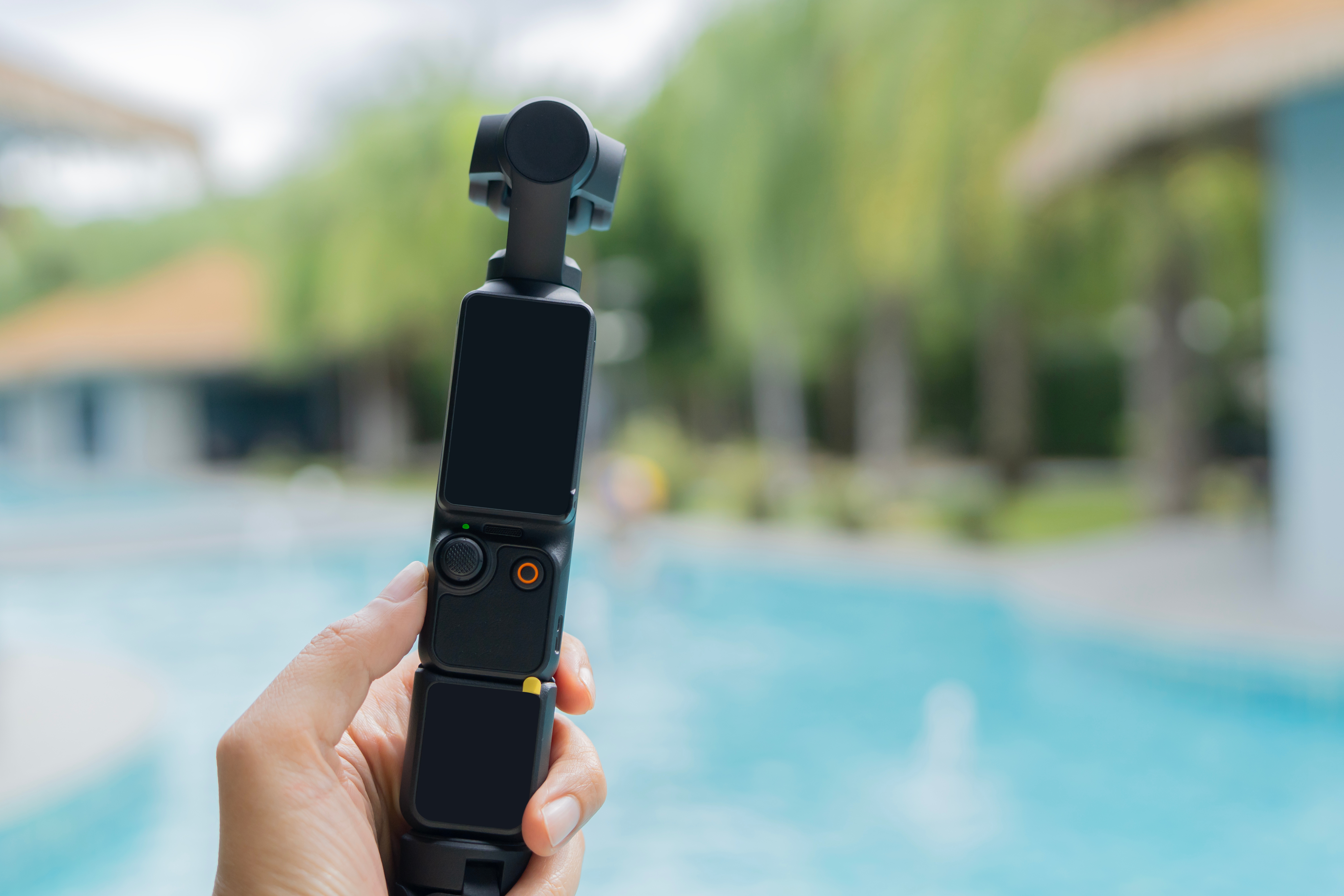 OPPO杀入云台相机赛道，要与大疆正面竞争！知情人士：高度重视，将投入大量资源