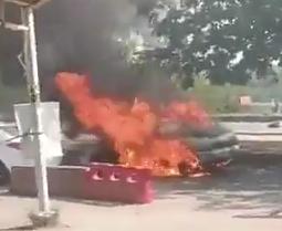 快讯！快讯！总台记者获悉巴铁首都伊斯兰堡地区一法院外11月11日一辆汽车发生爆炸