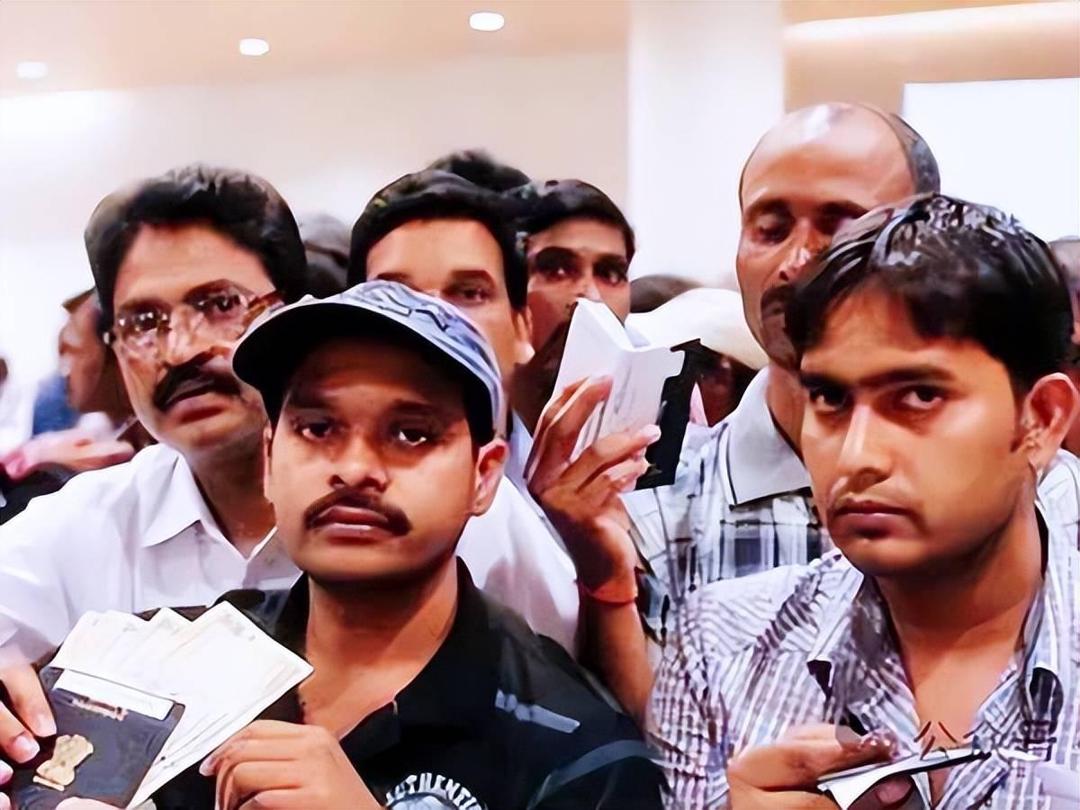 特朗普看懂了莫迪，也看透了印度，印度人不断生孩子，然后往加拿大和美国移民，抢工作