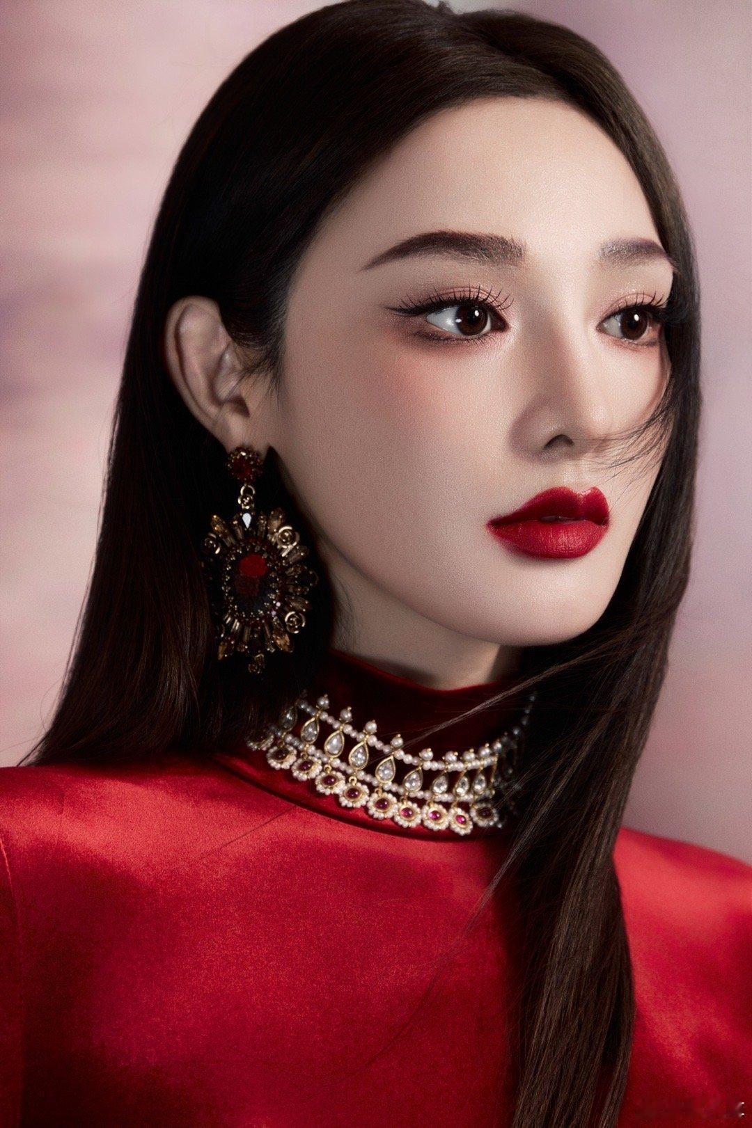 冬日生活打卡季美女明星穿搭写真