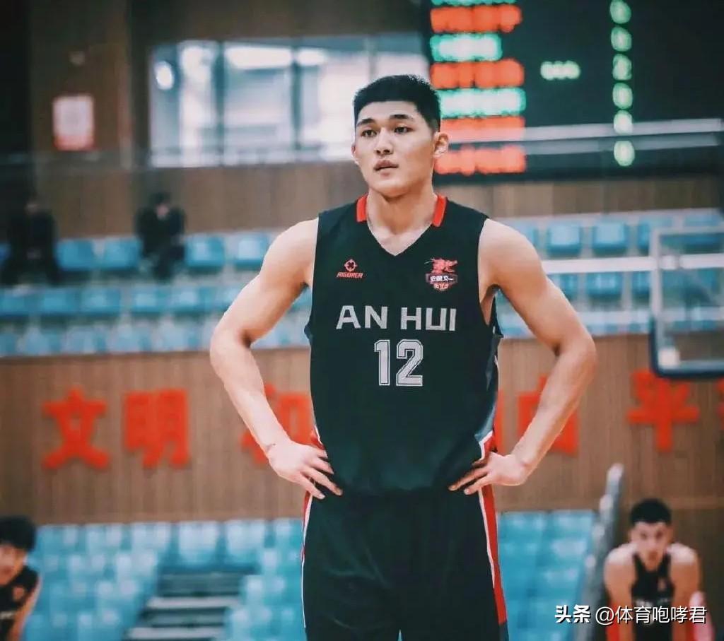 广州男篮调查李祥波！
在击败宁波男篮后，李祥波却收到了宁波男篮的投诉。面对鲁吐布