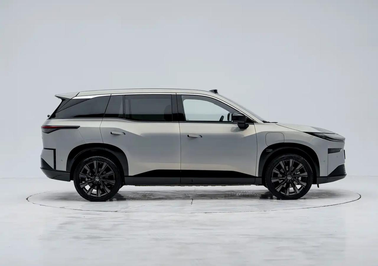 铂智3X后期车型：哨兵模式全系标配 智驾生态双升级

广汽丰田铂智3X后期车型将