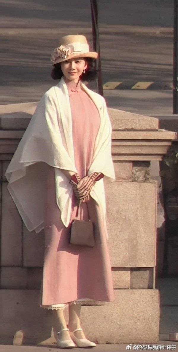 刘诗诗《千里江山图》造型好漂亮，民国佳人 