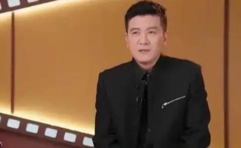 在《演员请就位3》中，杨子以独特造型演绎西门庆后，自信满满给自己打一百分。他的表