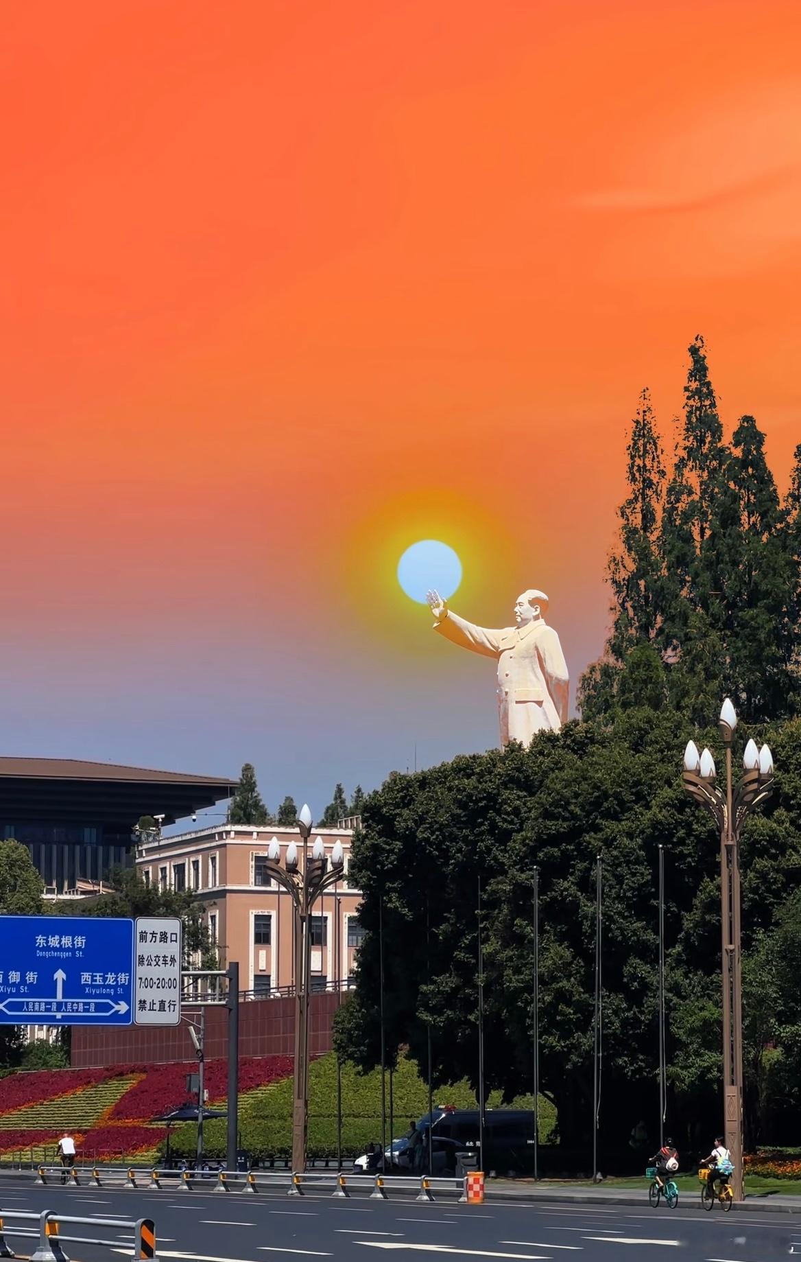手握日月摘星辰，世间无你这般人。