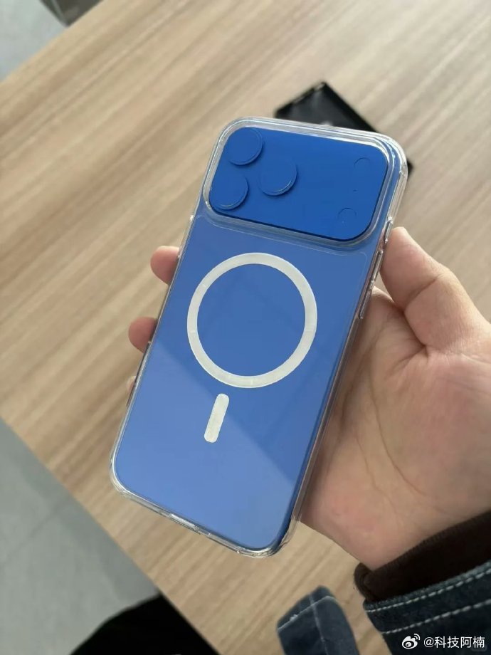 iPhone17ProMax手机壳再曝光 iPhone17系列辨识度拉满，横向大
