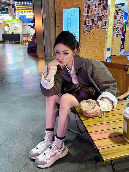 BrownieLuliboxyfit🧉有点小帅的一天