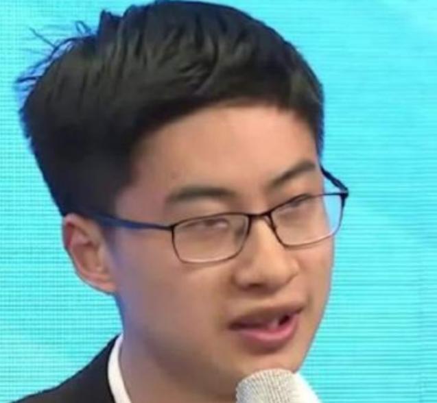 为什么要和美国干到底？就这么说吧，要是不干到底，那中国下一代就“完了”！最近清华