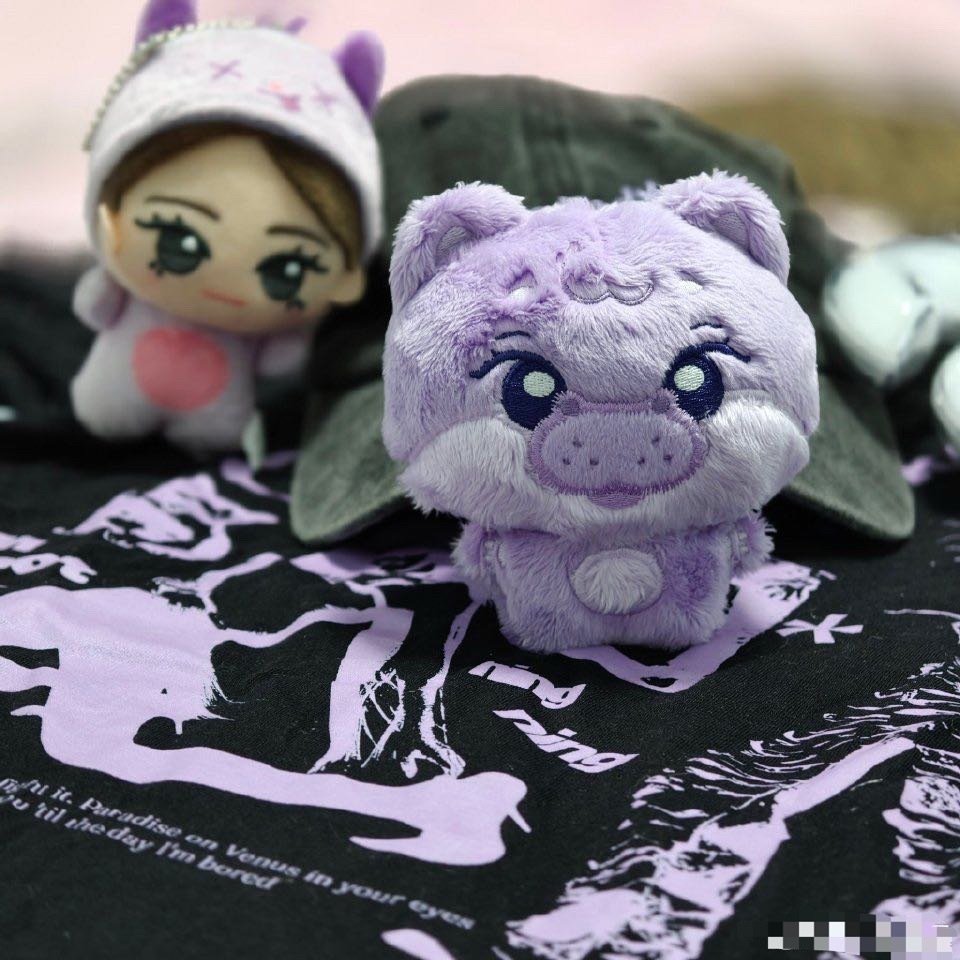 猜一下这是谁的属性娃 （提示：kpop唯一猫女） 