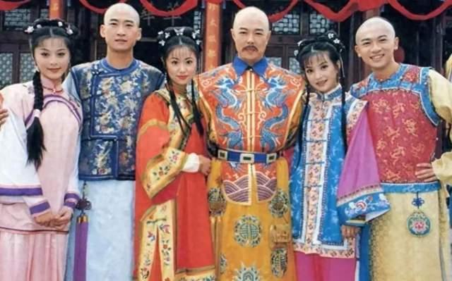 林心如成为金牌制片人后，很多人说林心如是凭借还珠格格而红，还珠格格捧红了小燕子、
