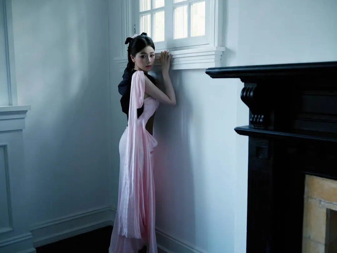 虞书欣怎么又走这个风格了，幻视易梦玲.... ​​​