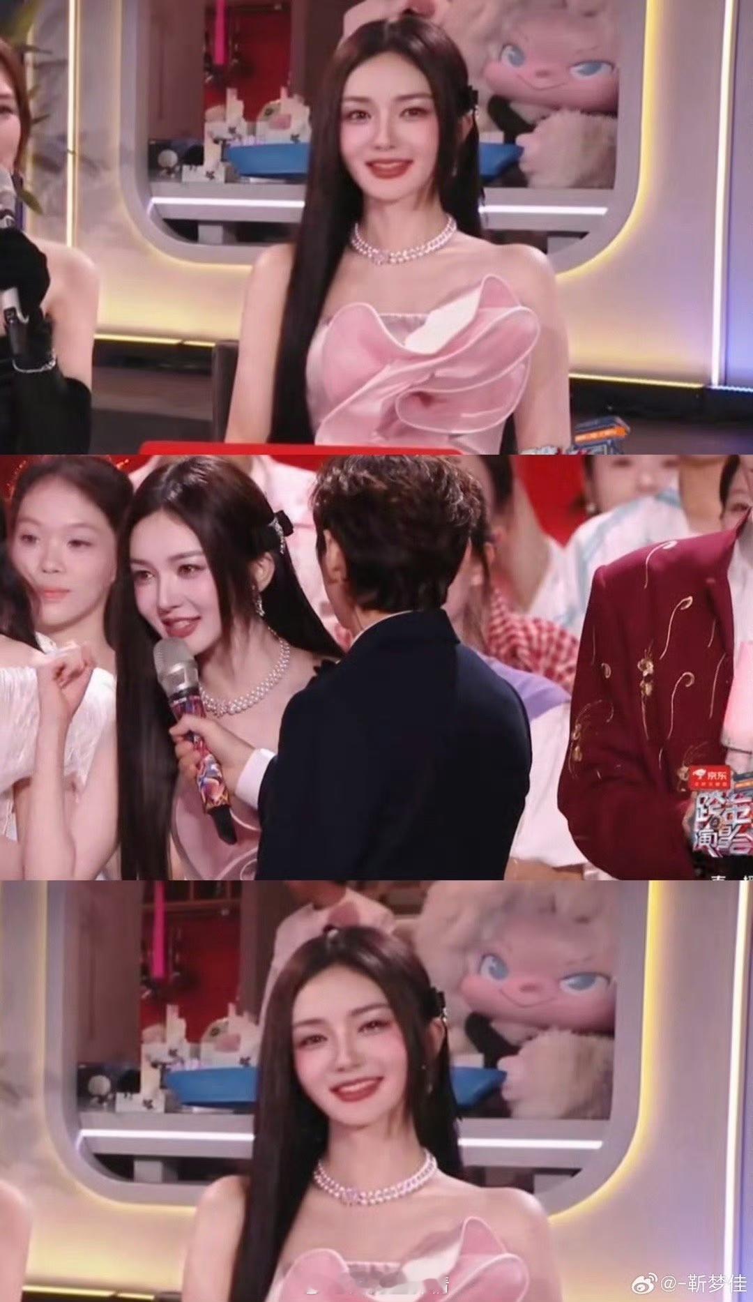 靳梦佳美的我差点没认出 湖南卫视跨年晚会最大的惊喜之一：美出新高度的靳梦佳！她以