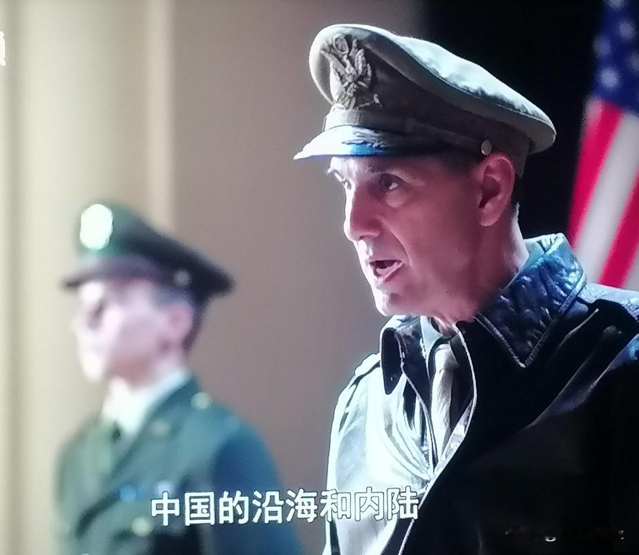 麦克阿瑟疯了！历史 
在始终难以攻克志愿军阵地的情况下，他向李奇微下达了一项秘密