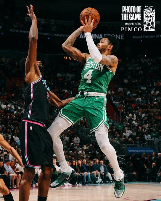 安芬尼·西蒙斯最近的爆发，真的令人感觉左右为难。一方面，他的这种打法，可以发起挡