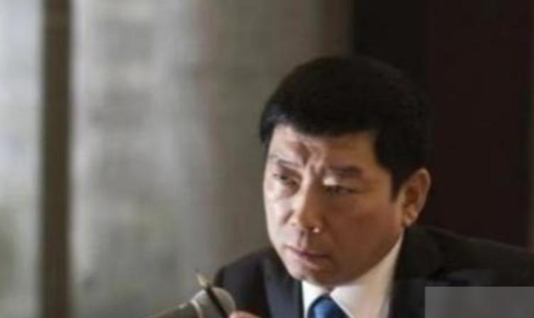 为什么外国不造新能源汽车？长城老总 魏建军 一句话捅破窗户纸：他们也有技术，他们