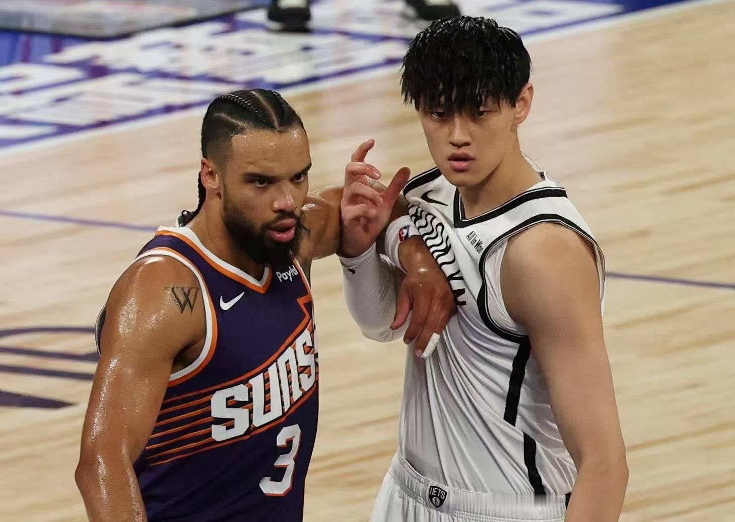终于等到这一热血时刻！NBA中国赛在威尼斯人综艺馆迎来高光瞬间 ——奥尼尔、成龙