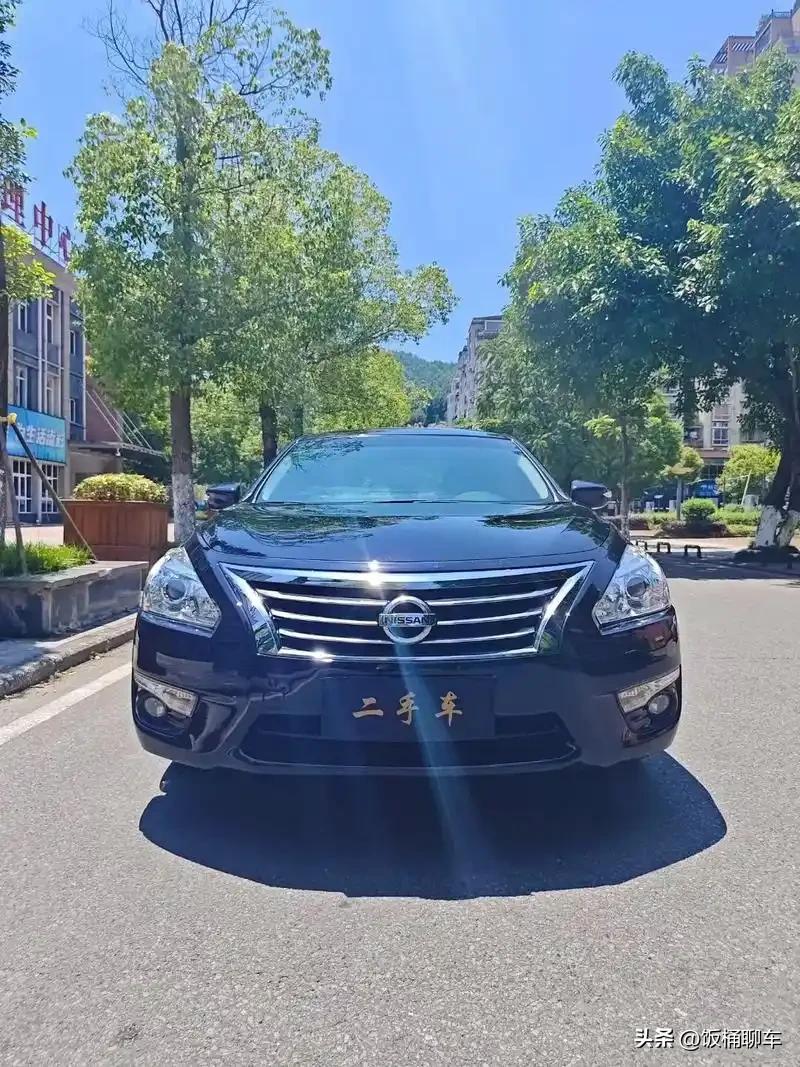 在买车这件事上我们要承认自己是个穷人，是买不起、养不起那些豪车、贵车的，我们要知