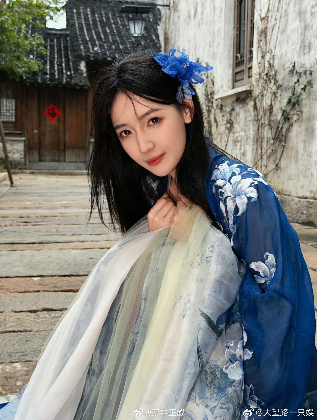 秦牛正威这波回应的干脆利落：“订婚彩礼钱还剩最后一部分，等到共同项目的尾款下来就