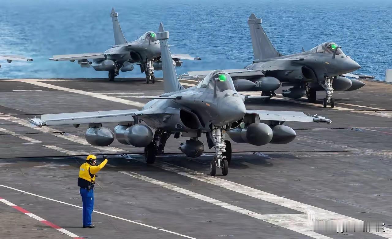 据美国媒体，伊朗拒绝了美国的所有要求。

伊朗这次是真硬气，面对美国大军压境，一