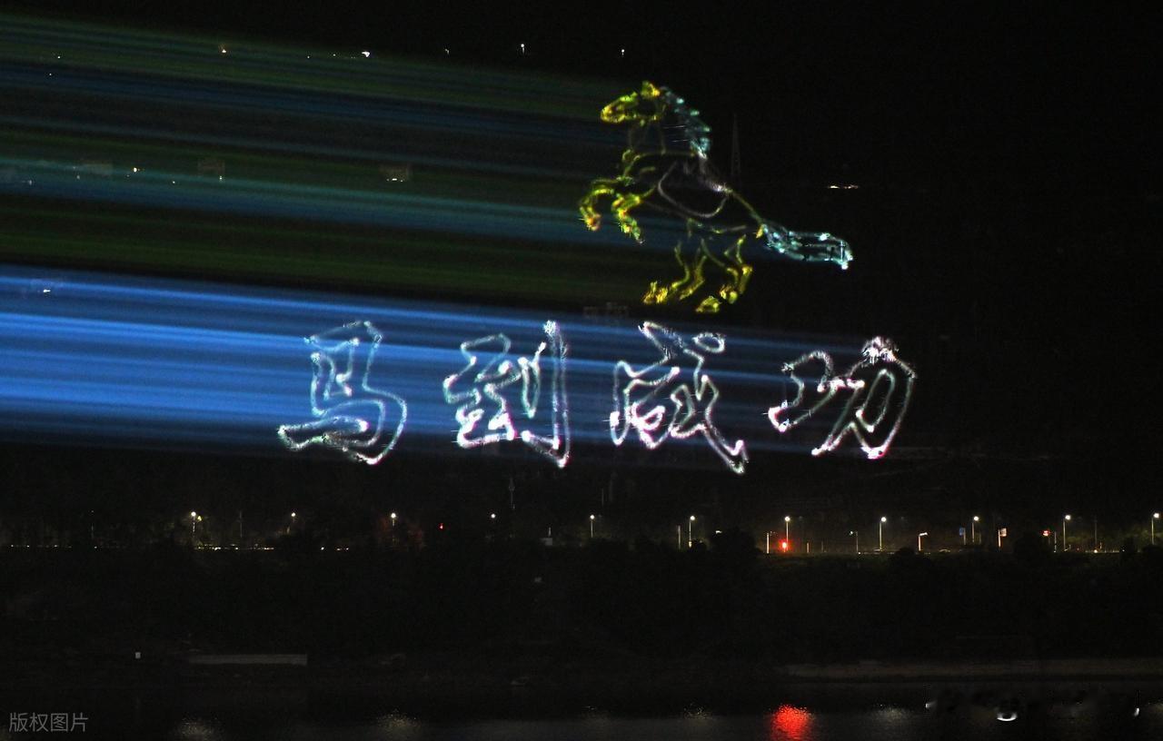 退休人员注意！2026年养老金会调整吗？低于3000元的人，能多涨吗

作为广大