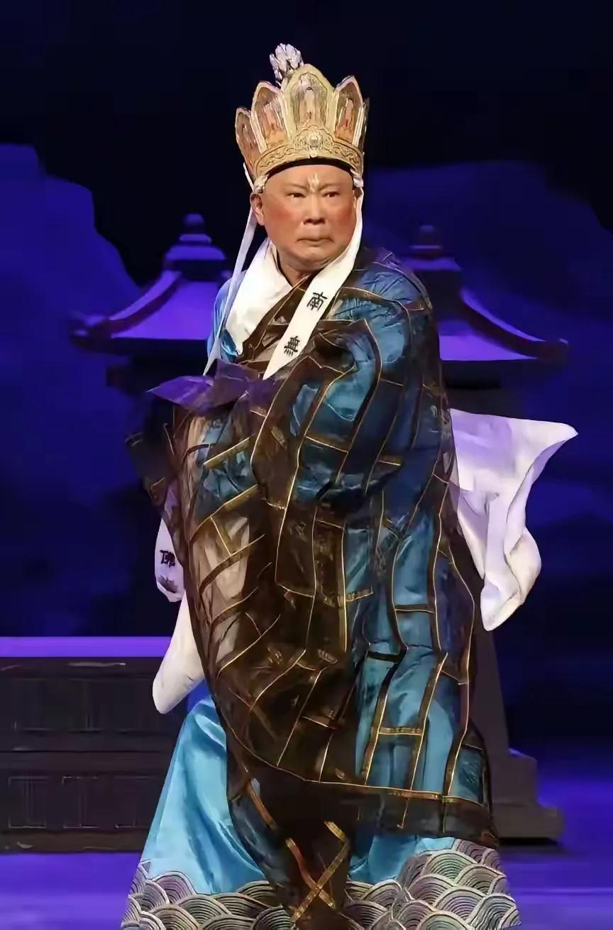 其实老郭早就已经夹着尾巴了，有些人还不依不饶。
上个世纪九十年代中期，正是老郭疯