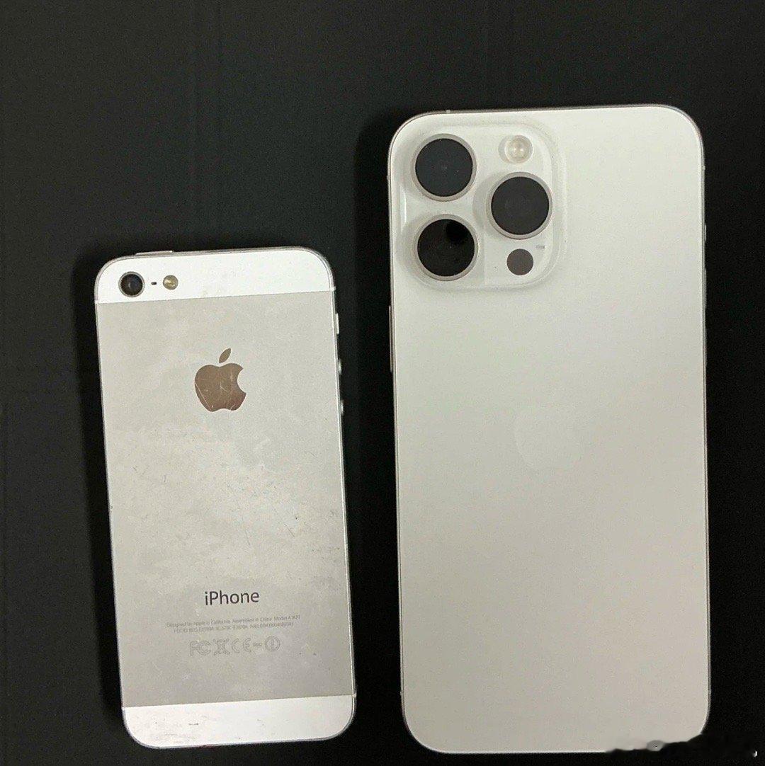 iPhone5s和iPhone15pro Max大家如何评价iPhone这10年