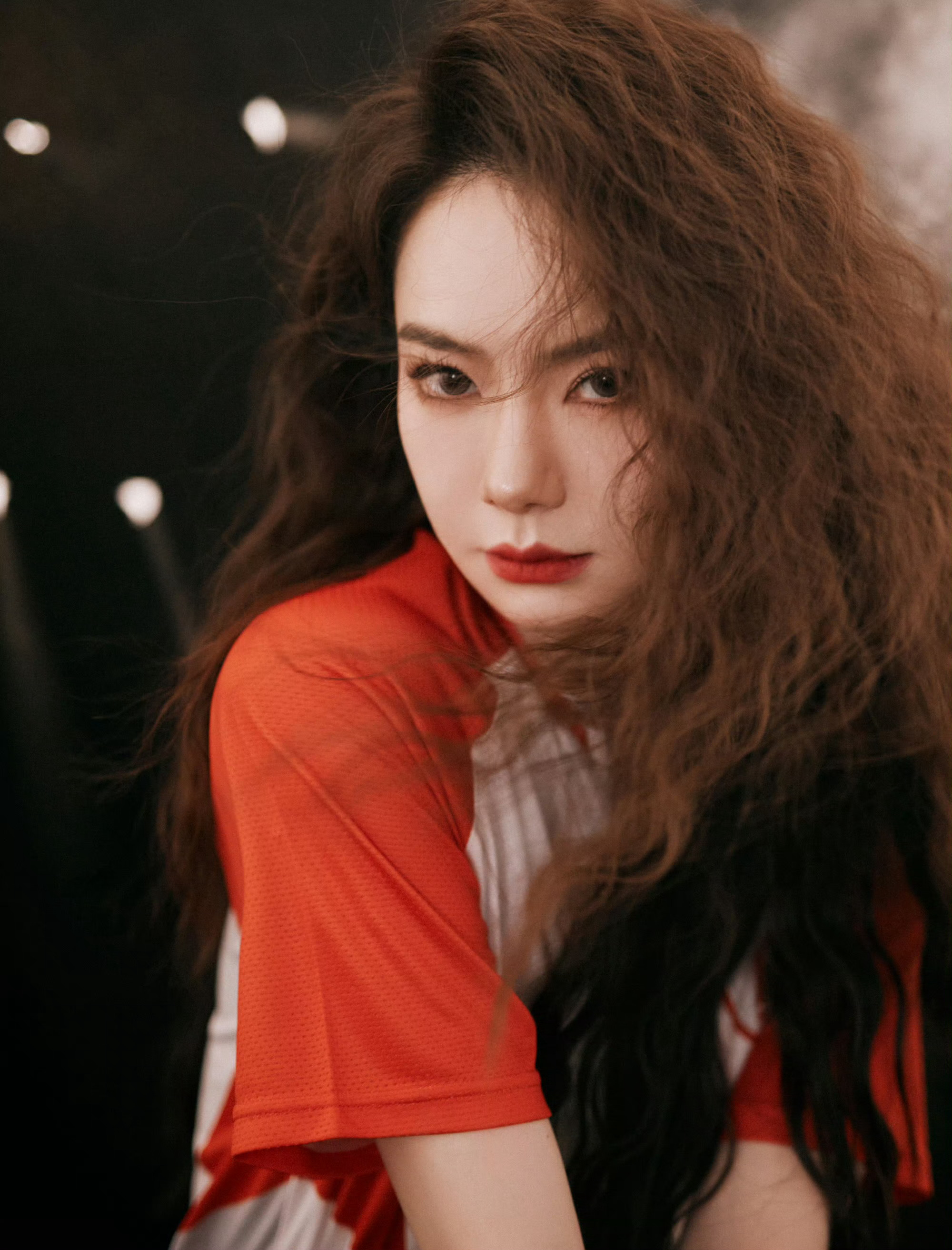 电竞女王戚薇~戚薇真的十分豁达，用积极的态度影响着团队，成都AG超玩会每个人都是