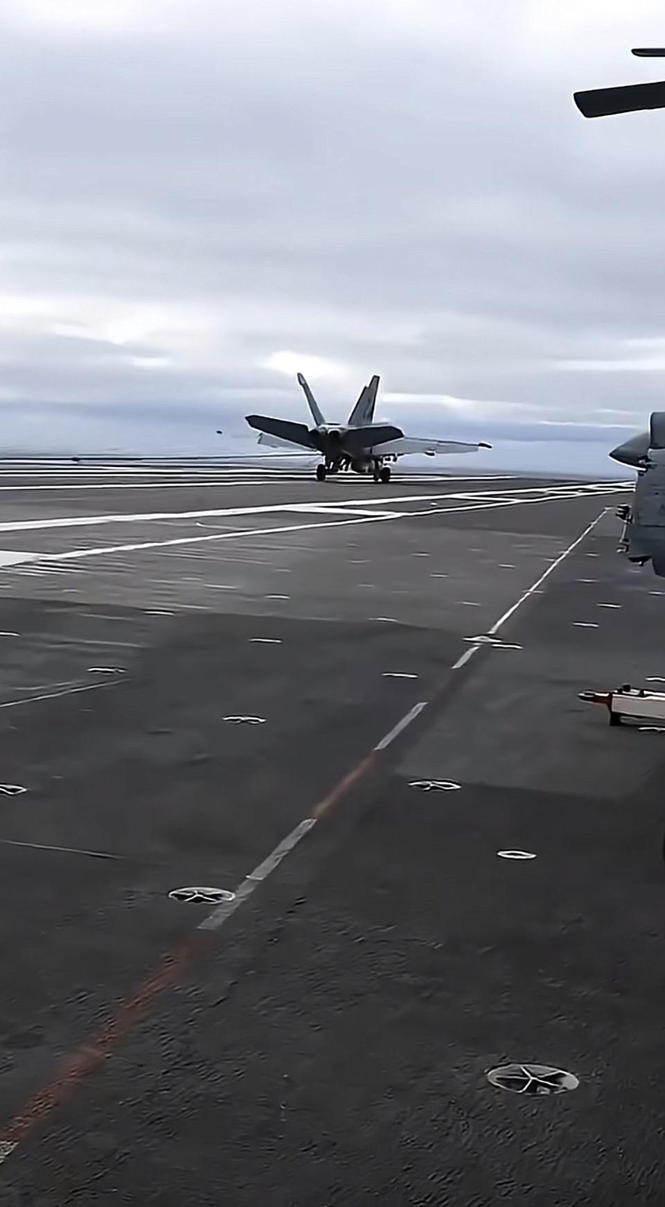 我的今日状态：😎自信酷炫
我这里的天气：☀️晴天