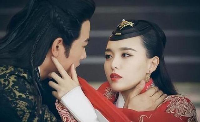 在古代乱世中，一场宫廷阴谋悄然上演。西魏王朝摇摇欲坠，权臣掌控大局，一个皇帝面对