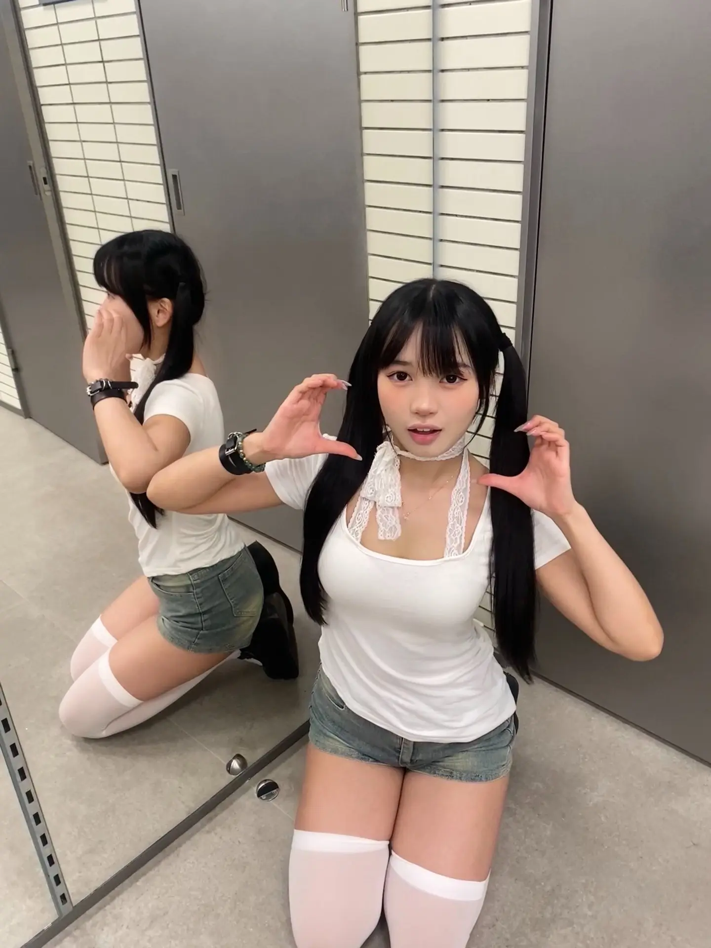 是在骂我吗 听不懂 感觉像在撒娇。