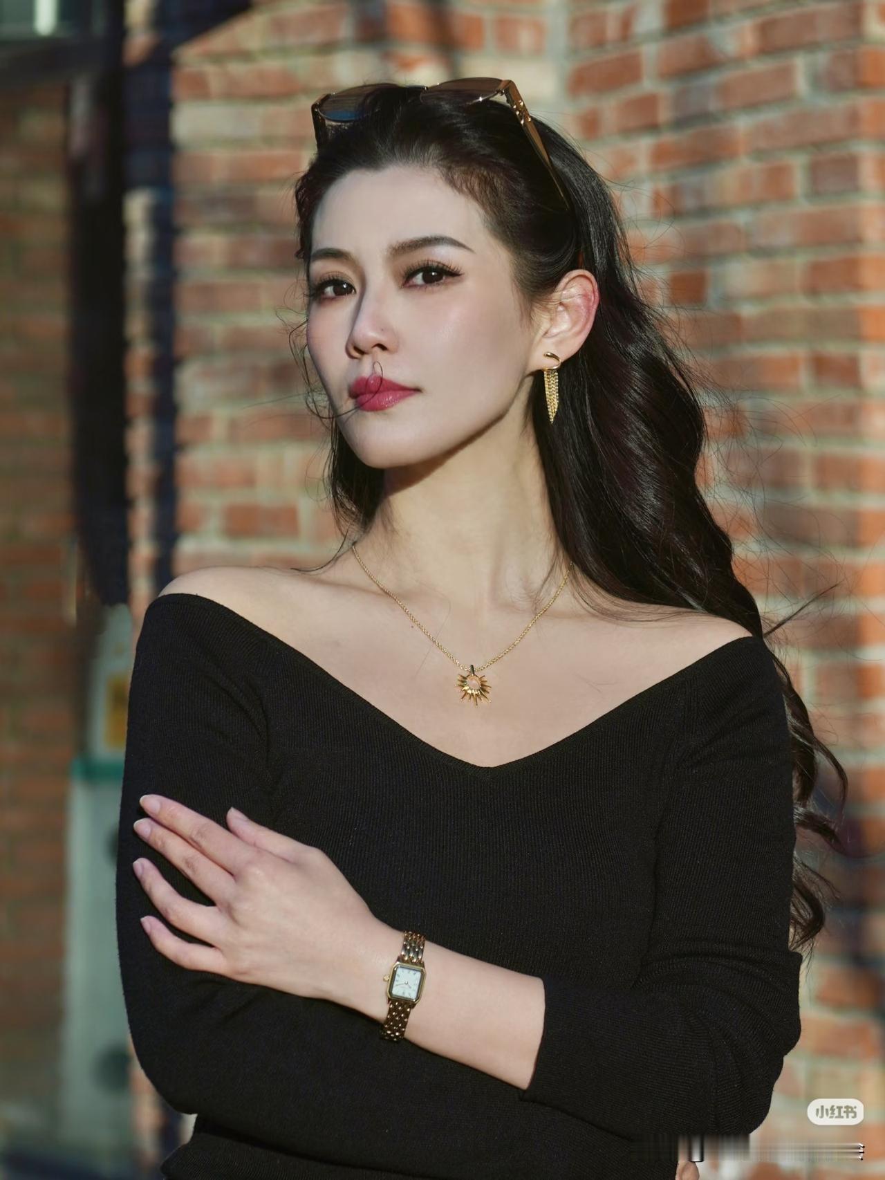 耳坠 项链 手表 饰品的精致搭配！吊坠耳环 耳坠 吊坠耳钉 精致气质耳坠 耳环吊