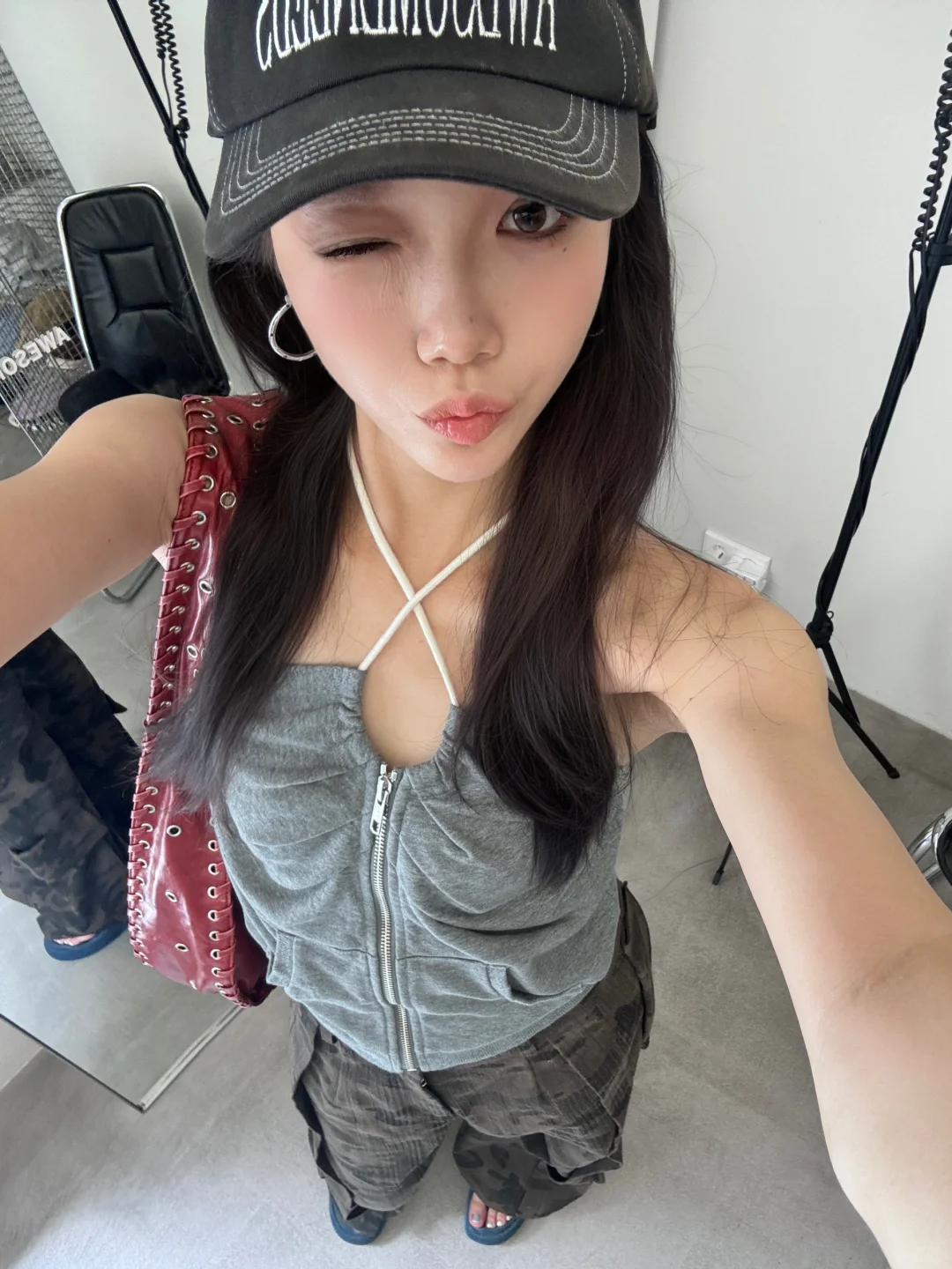 首尔会惩罚每一个不穿运动鞋的人🇰🇷🚶