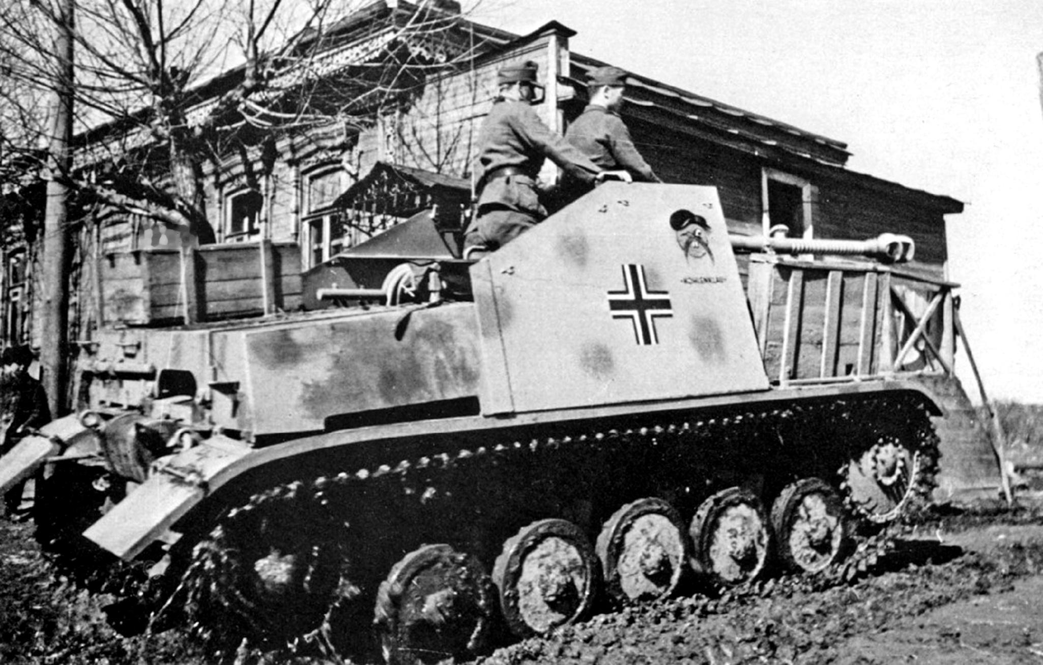 分享圖片：納粹德國SD.KFZ.131/132“黃鼠狼”II 76.2mm自行反