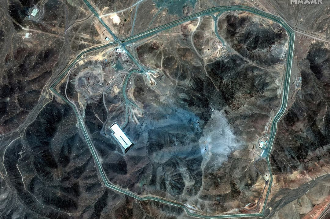 最新的卫星图像显示，德黑兰在多个设施上开始了修复和重建工作，这些设施据信是核设施