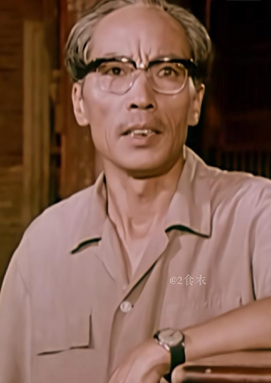 你还记得这句经典台词吗？“下面我们接着讲马尾巴的功能。”这是1975年电影《决裂