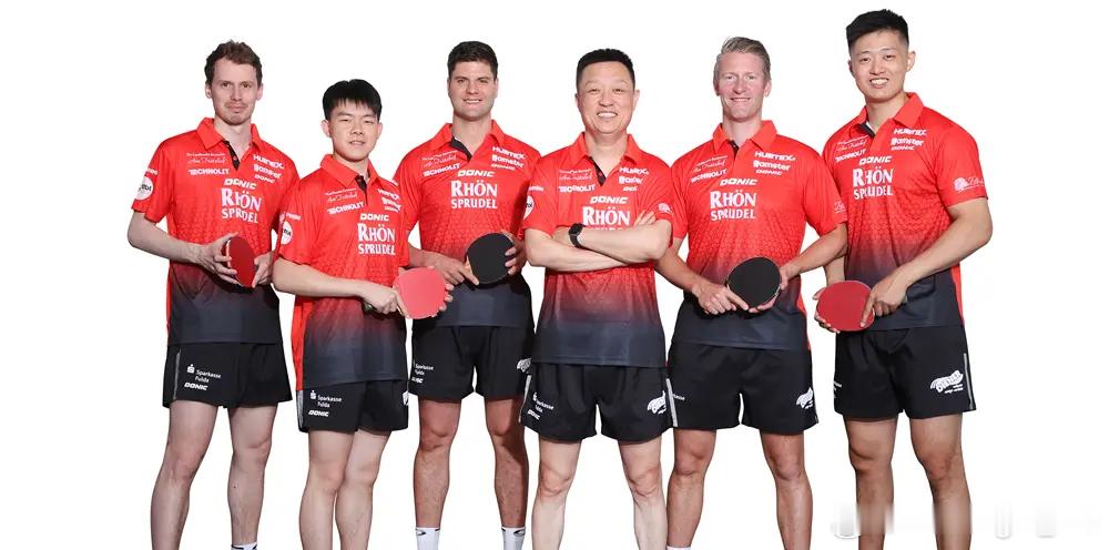 2025-2026赛季 德甲乒乓球联赛各俱乐部公式照📸️ ​​​