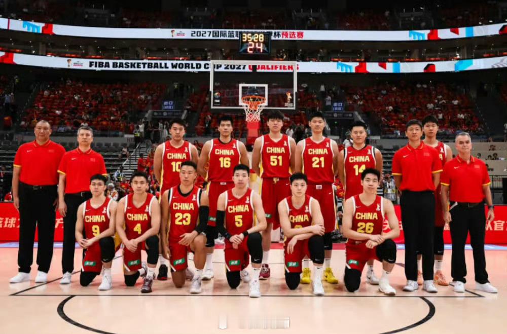 中国男篮赢黎巴嫩掌握出线权  男篮世预赛，中国队以89-87击败黎巴嫩队。这场比