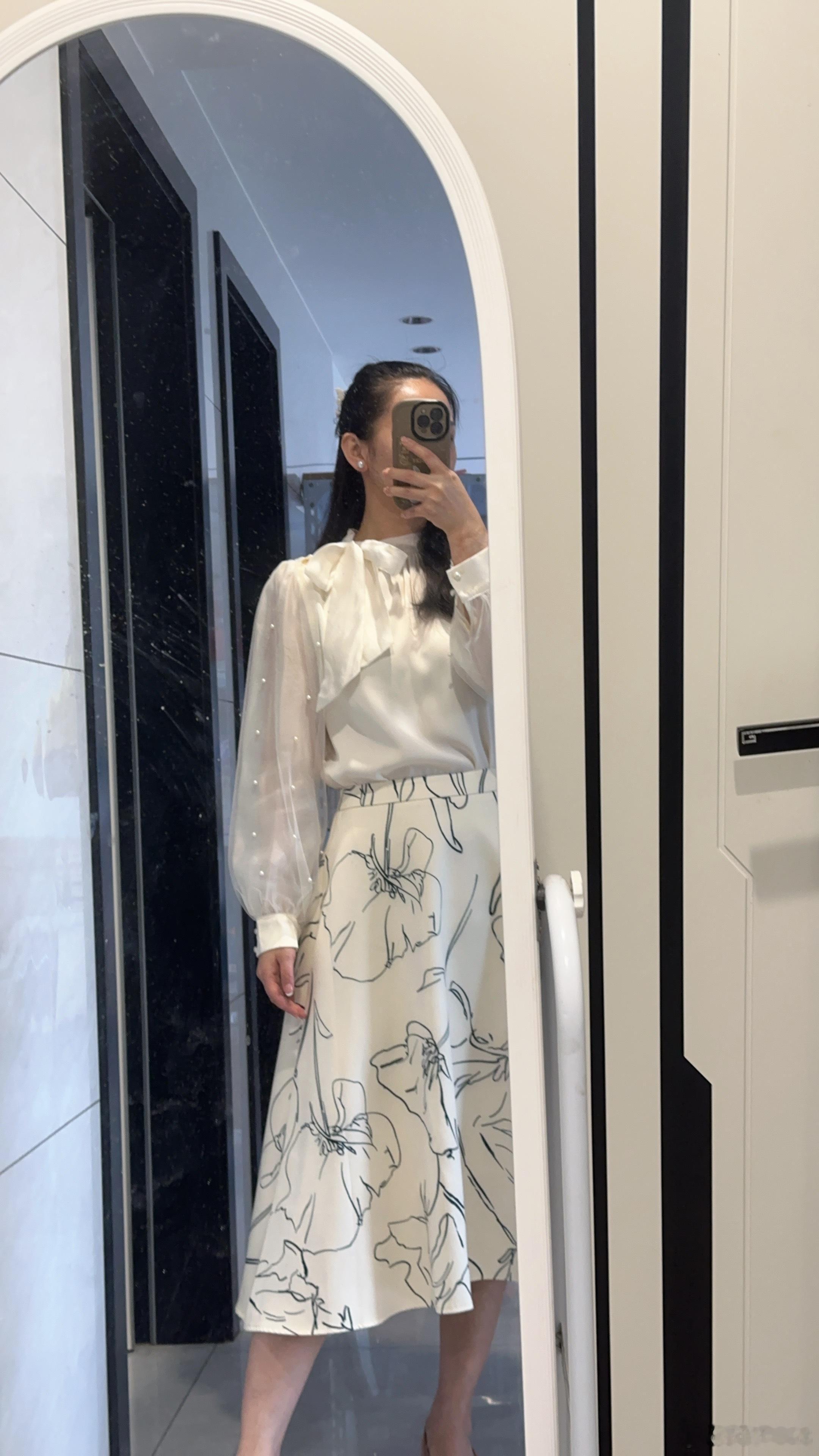 生活手记今天是我的五一假期的最后一天啦还是分享我的ootd 吧羡慕放五天假期的人
