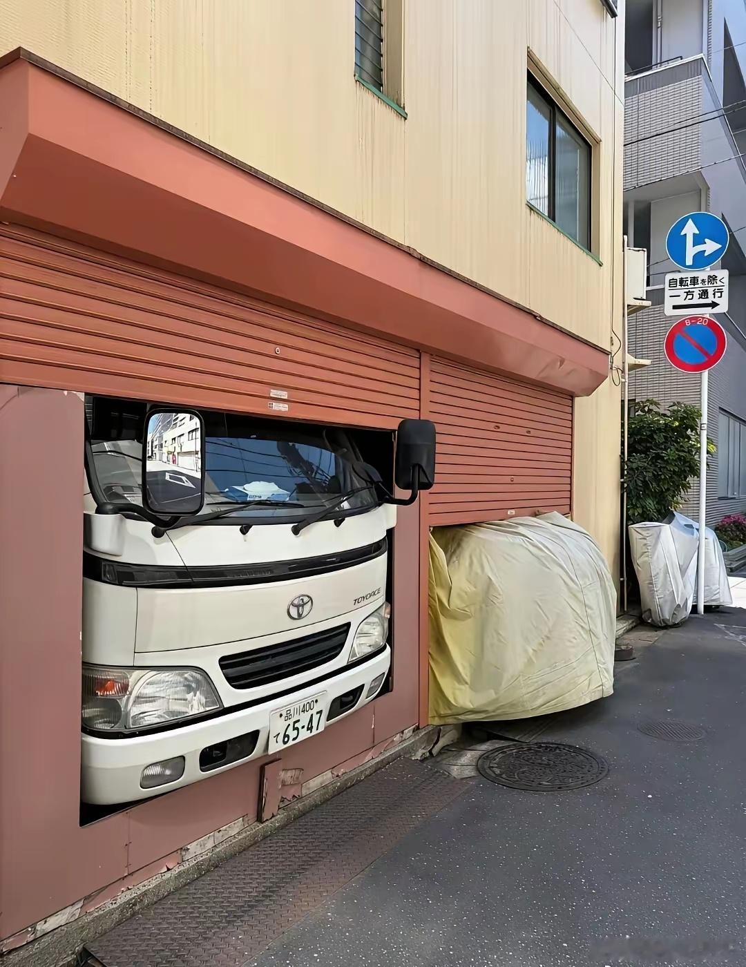 日式停车，把每一寸空间都榨干