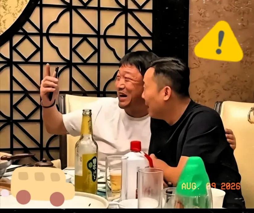 这年头，真是不得不佩服现在年轻人的脑回路。

昨天跟我上高中的弟弟聊起这事，他看